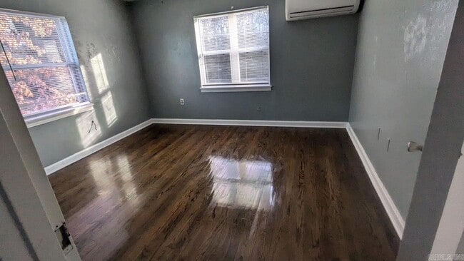 Photo - 1504 Allen St Unit 8