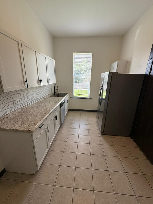 Photo - 2636 Arsenal St