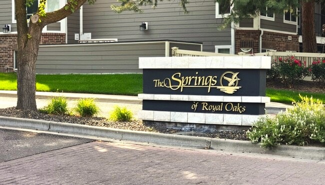 Building Photo - The Springs of Royal Oaks Rental