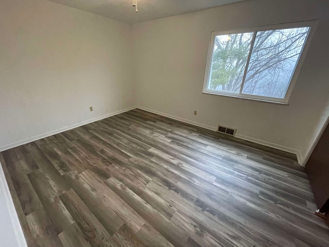 Photo - 1 Hapgood Hill