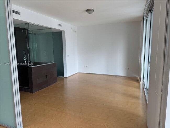 Photo - 1040 Biscayne Blvd Unit 3008