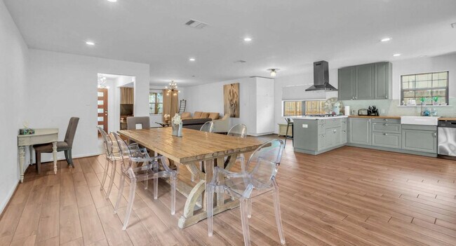 Photo - 5604 Flack St Unidad SI ID1514795P