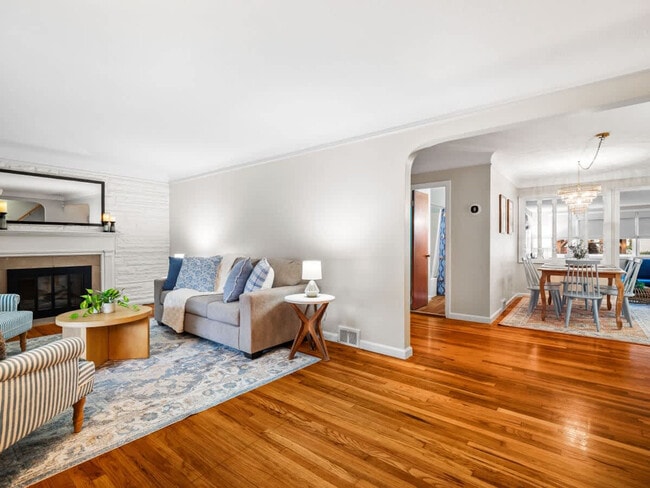 Photo - 386 Walworth Ave Unidad SI ID1496104P