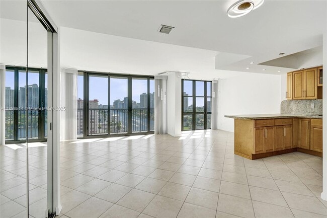 Photo - 2017 S Ocean Dr Unit 1408