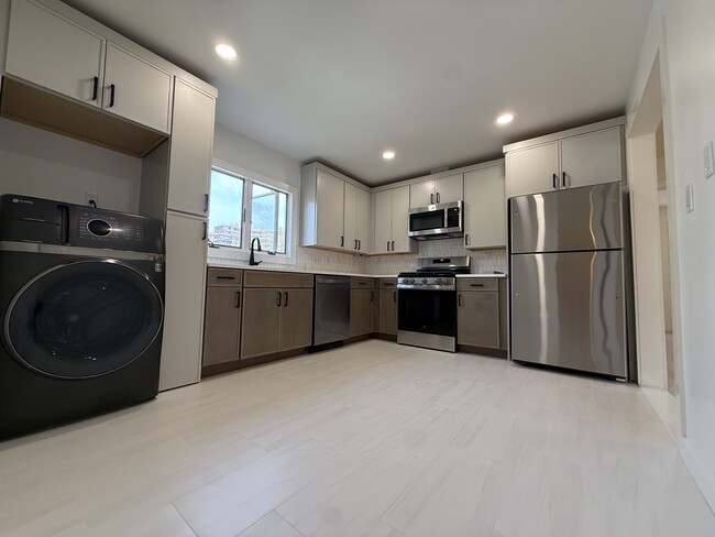 Photo - 49 Grant Ave Unit #2