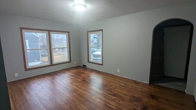 Photo - 3 bedroom, 1 bath home in Waterloo