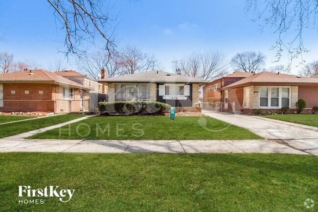 Building Photo - 14621 Dorchester Ave Rental