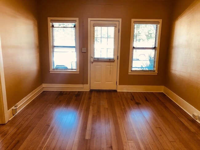 Photo - 1 Bed/1 Bath Corner Unit in Historic Building - Harriman Stret Unidad 4