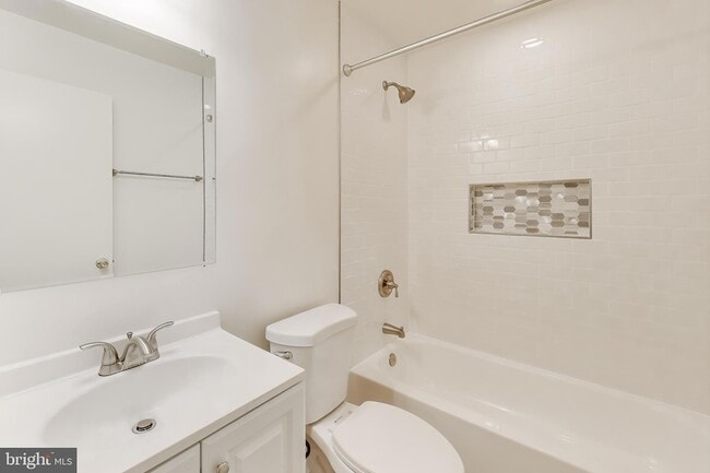 Photo - 18 Indian Hills Ct