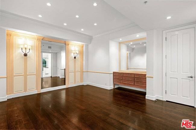 Photo - 11500 San Vicente Blvd Unit 220