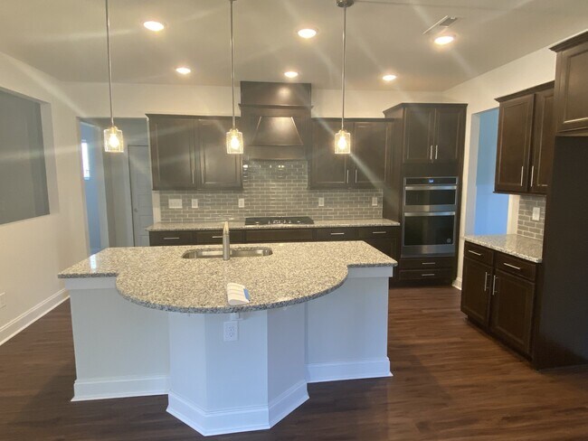 Photo - 1168 Carlisle Pl