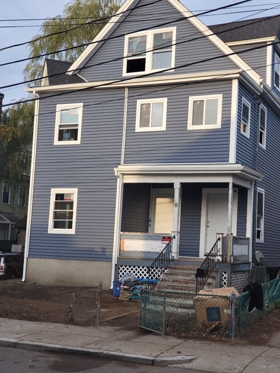 Building Photo - 6 Monponset St Unit 2
