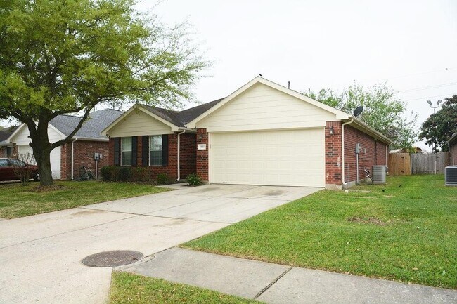 Photo - 10011 NW Park Pl Dr