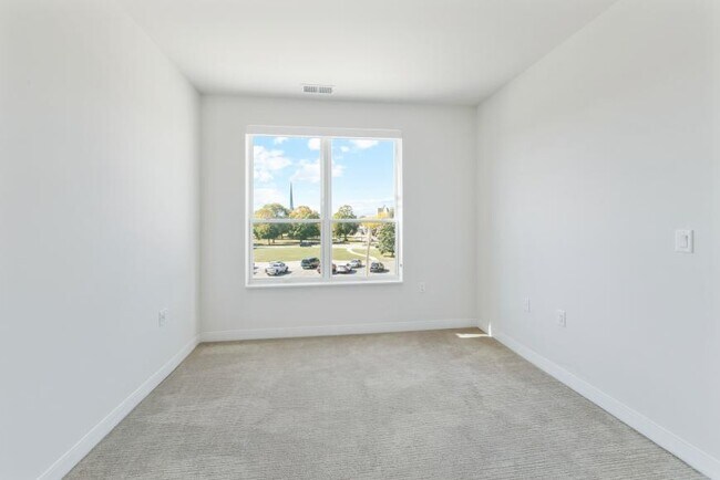 Photo - 0 bedroom in Kenosha WI 53140 Unidad 406