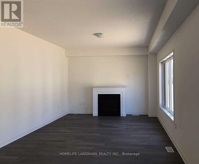 Photo - 19 Catamaran Dr