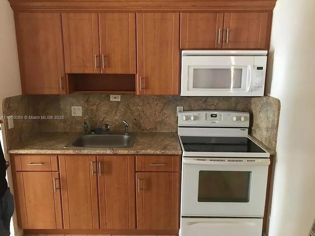 Photo - 1935 SW 5th Pl Unit 1-8