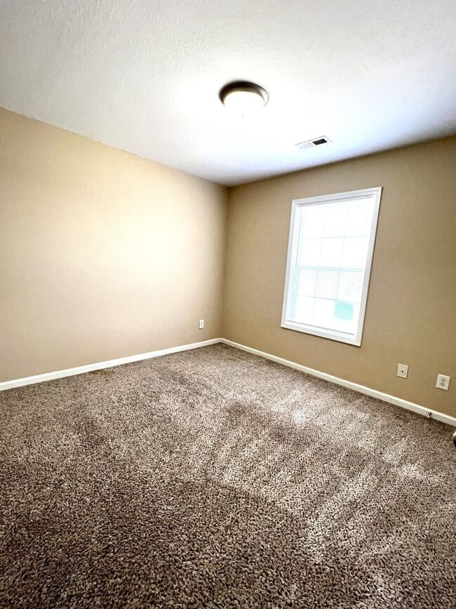 769 Cherrybark Ln