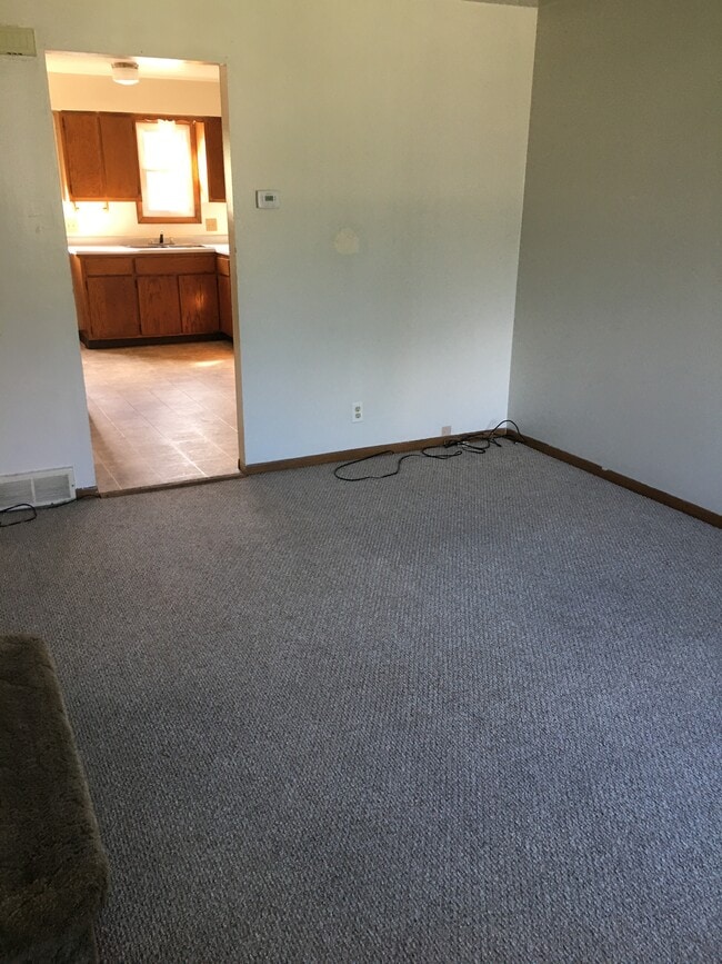 Living Room - 1420 Willow Ln