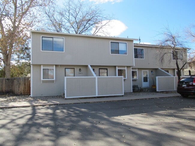 Photo - 1925 Ross Ct Unidad Apt A