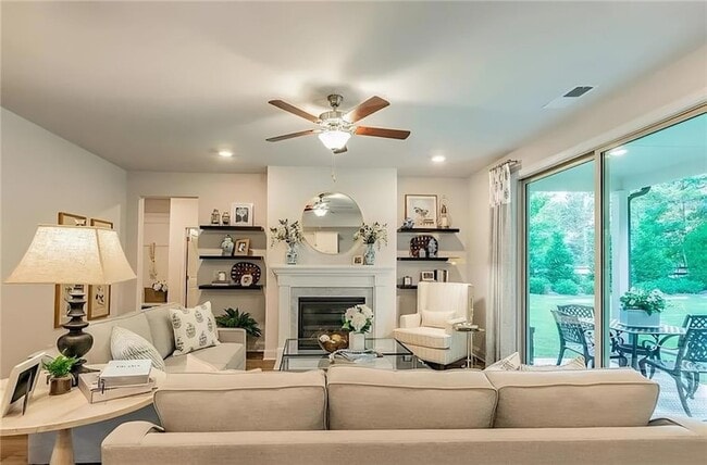 Photo - 7930 Tiberon Pkwy