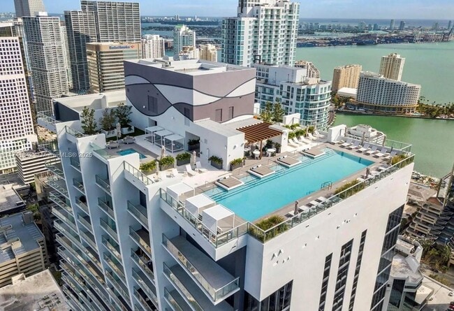 Photo - 1010 Brickell Ave