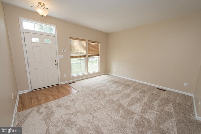 Photo - 1406 Cat Tail Ct
