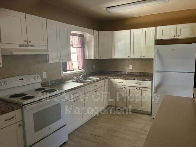 Photo - 1200 Kaley Ave