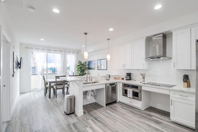 Photo - 4505 Park Blvd Unit ID1024464P