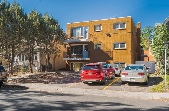 Building Photo - 2150 Osler St Unit 9