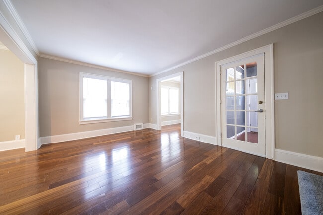 Photo - 2654 N Vincent Ave