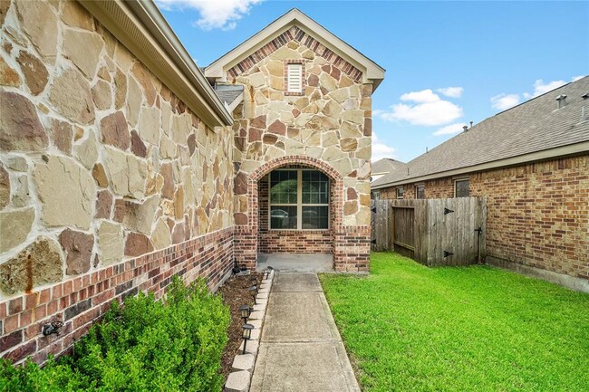 Photo - 3314 Halle Trace Ln