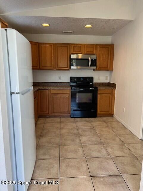 Photo - 4570 Fay Blvd