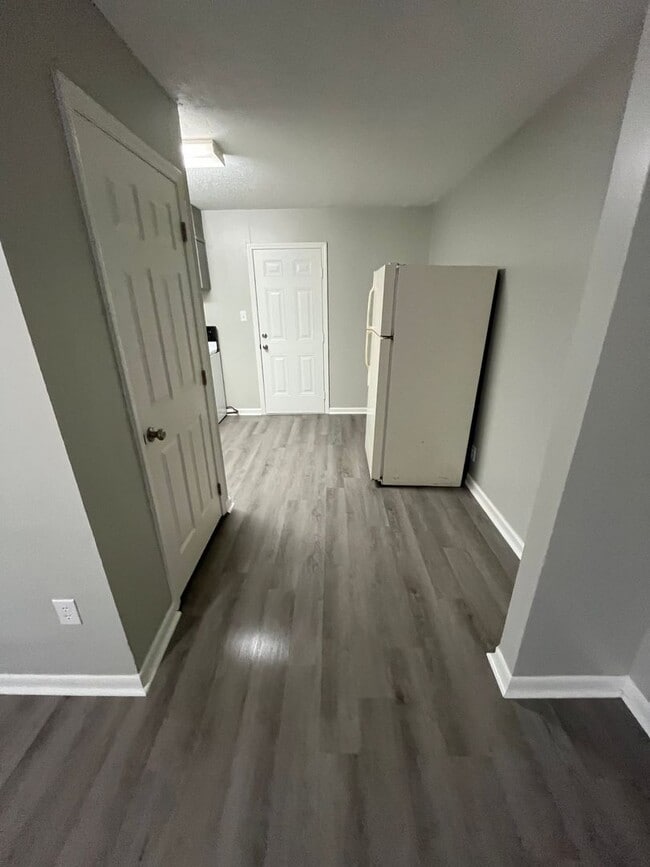 Photo - 902 Preston St Unidad D