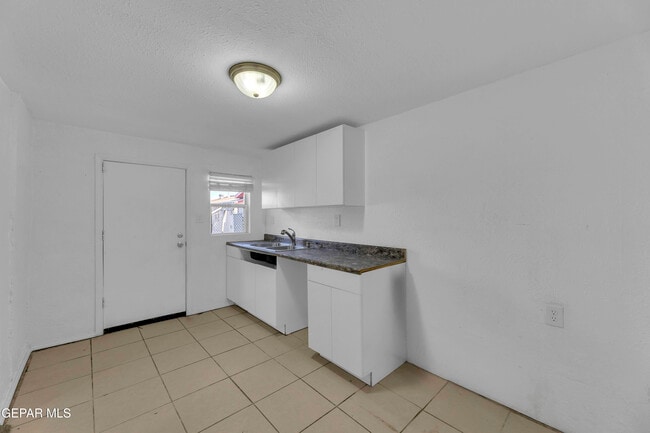 Photo - 218 NW I Ave