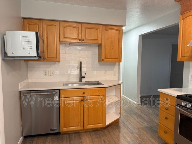 Photo - 1118 S 700 W