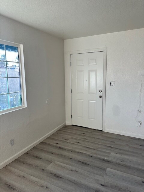 Photo - 3635 Bellinger Ct Unidad D