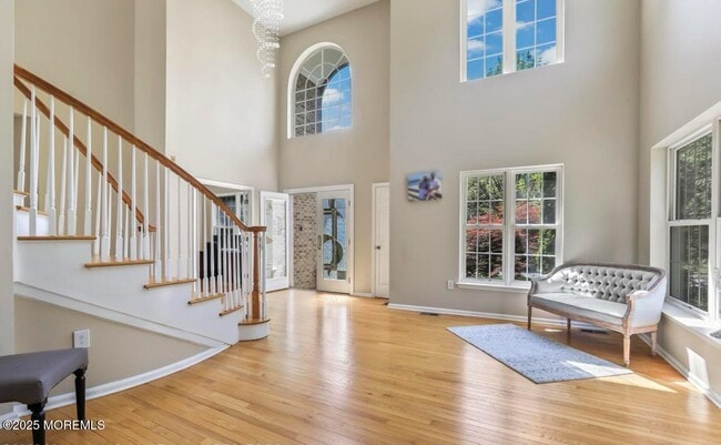 Photo - 7 Round Hill Rd