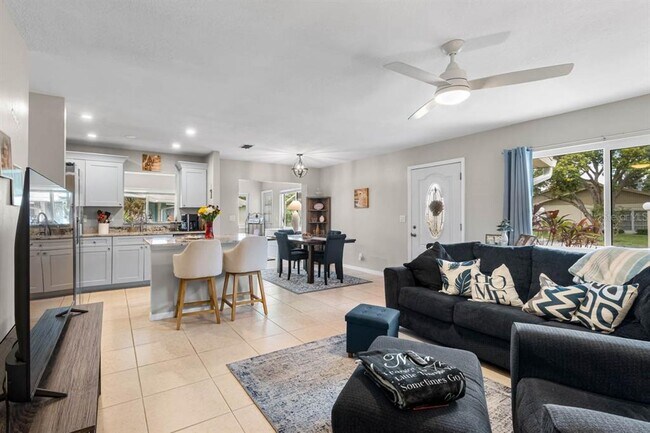 Photo - 1906 Canterbury Ln Unidad 26