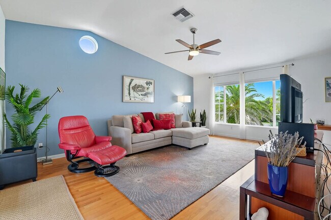 1679 Serenity Ln Unit SI ID1323695P