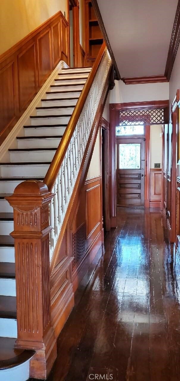 Photo - 495 E Collins Ave