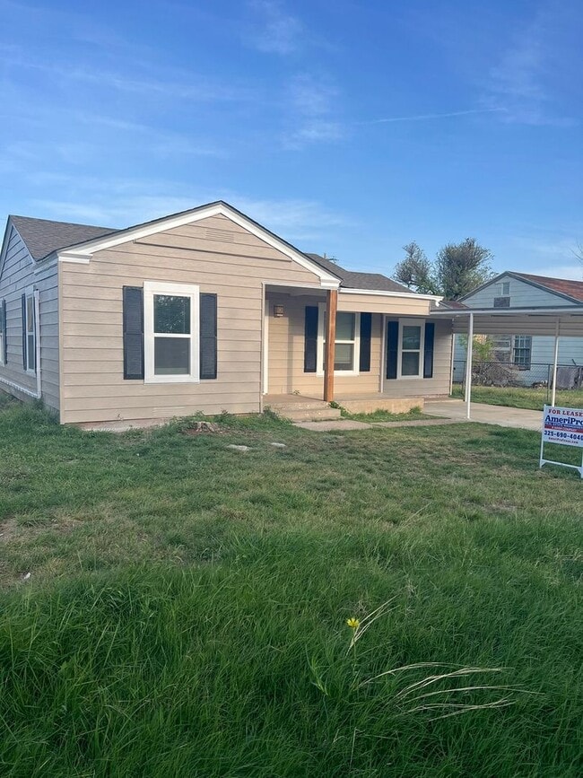 Photo - Anson Texas Updated.