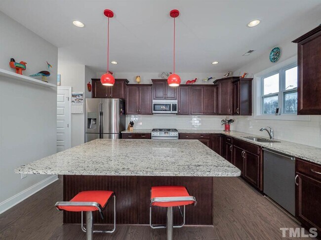 Kitchen - 1604 Drift Falls Ln