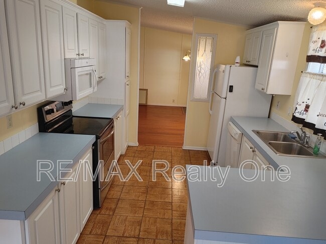 Photo - 6794 W Phillips Ct