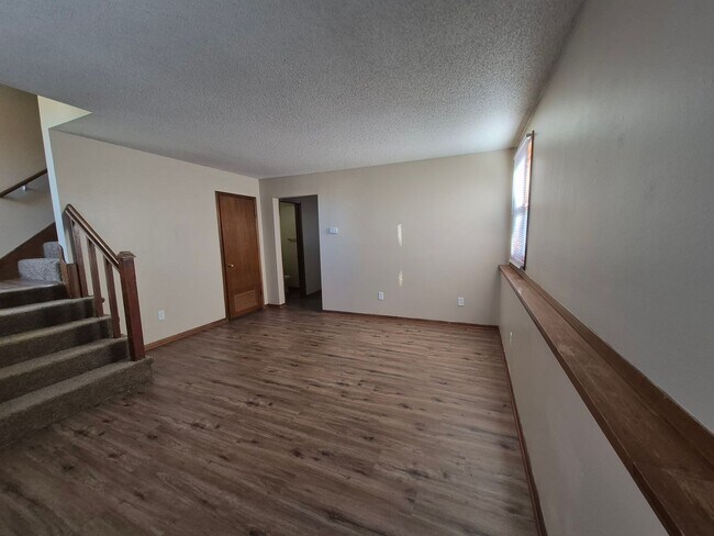 Photo - 1761-1763 E Lacona Avenue Unit 1761 E Lacona Avenue