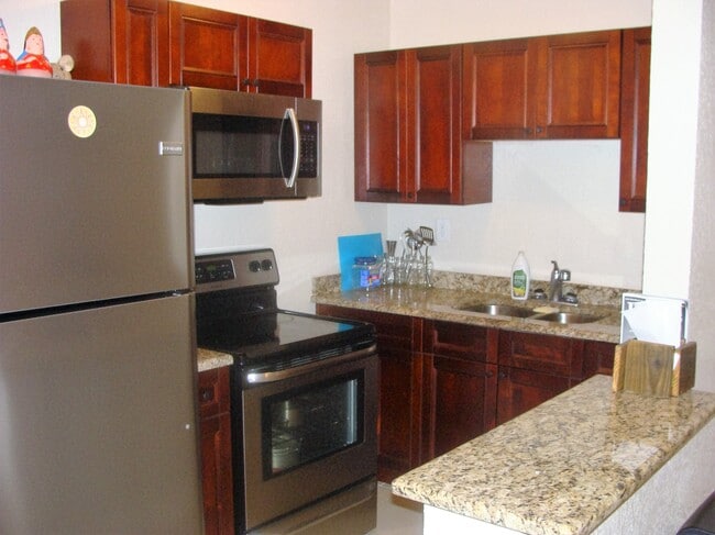 Photo - 1105 NE 15th St Unit 2