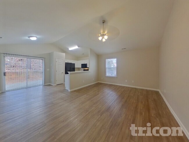 Photo - 1347 Braveheart Ln