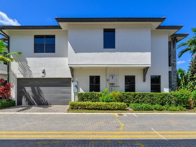 Photo - 8217 NW 46th St