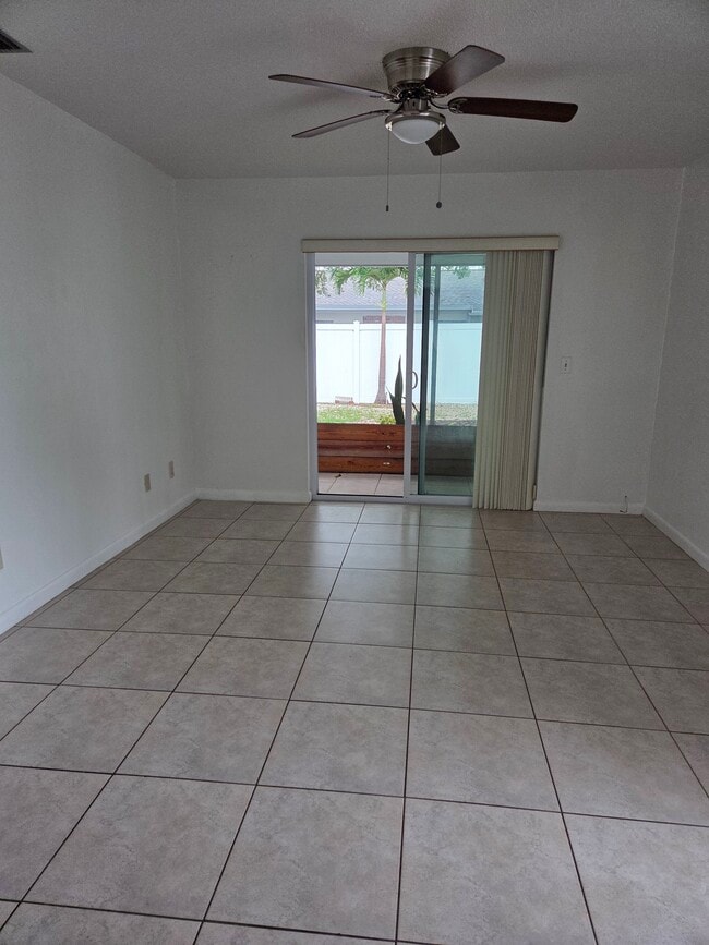 Photo - 77 Overbrook Blvd Unidad Apt #2