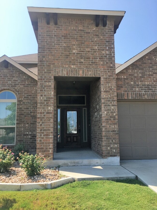 Photo - Magnolia Creek 4-Bedroom Home in Highly Sought After Leander ISD