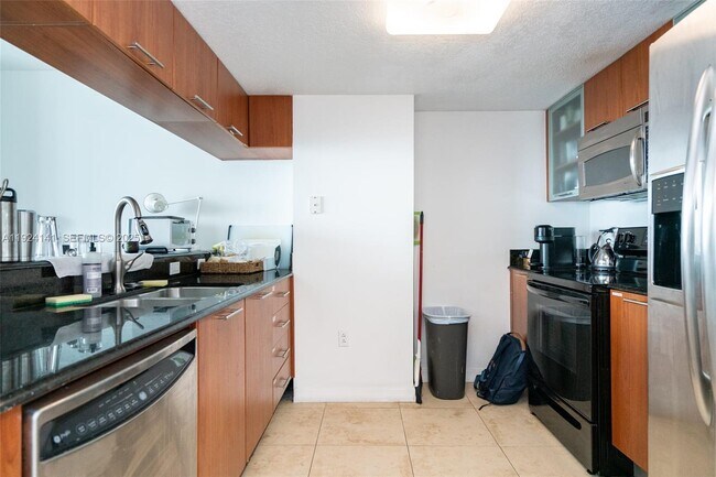 Photo - 1800 N Bayshore Dr Unidad 2103